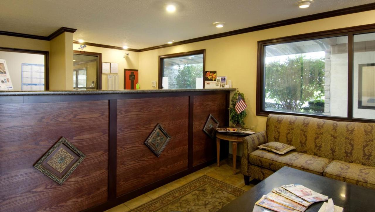 Economy Inn Express By Magnuson Worldwide Columbus Bagian luar foto